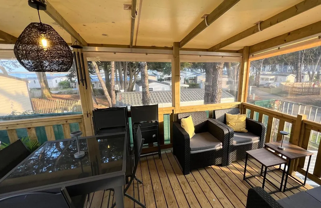 Mobil home 3 chambres 40 m2-1